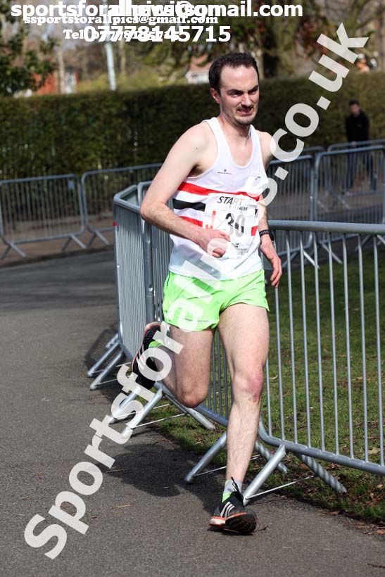 Senior mens Northern 12 Stage Road Relay Champs., Birkenhead Park. Photo: David T. Hewitson/Sports for All Pics